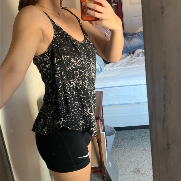 Spotted black and white tank top - Picture 3 of 5